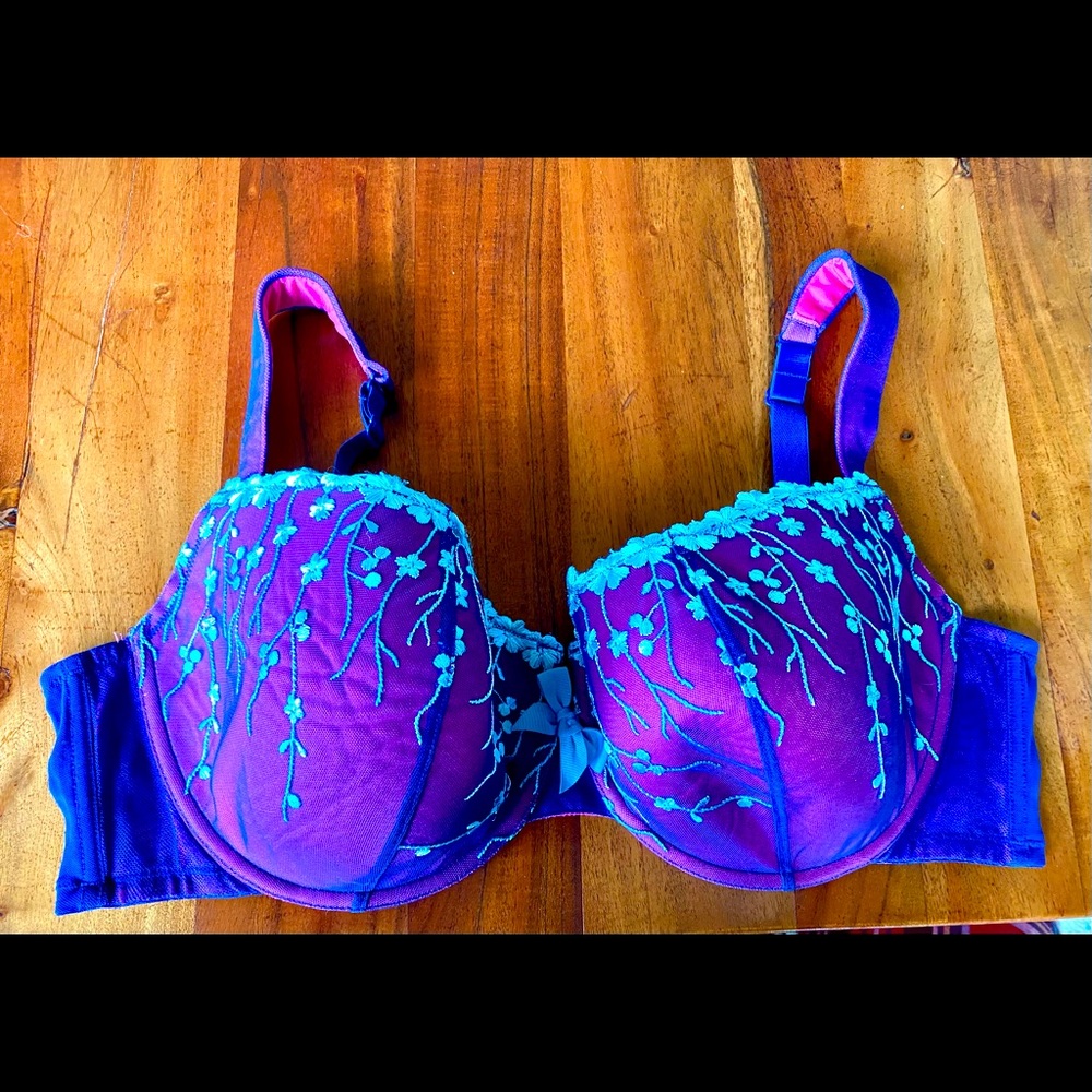 Cacique bra 44DDD